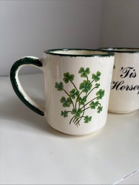 Carrigaline Pottery from County Cork Ireland
2 Vintage Coffee Mugs Shamrocks